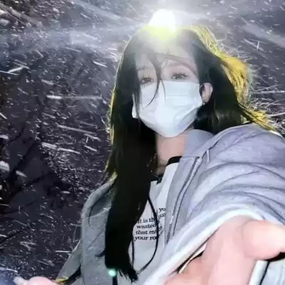 段绮玉